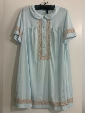 Vintage NWOT 1970s Shadowline Pastel Blue Babydoll Nightgown Large Cottagecore